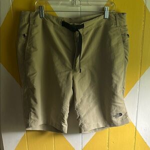 North Face Shorts Men 38 Beige Belted Nylon Hiking Paramount Trail Twill Relaxed